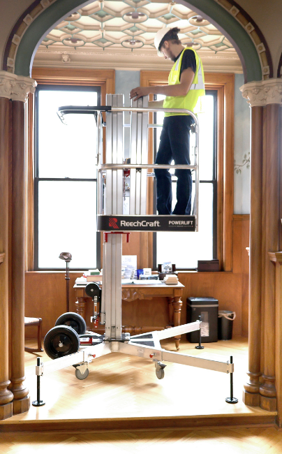 ReechCraft-PowerLift-PLXM-Outrigger-HighPointeLibrary-scaled-404x650